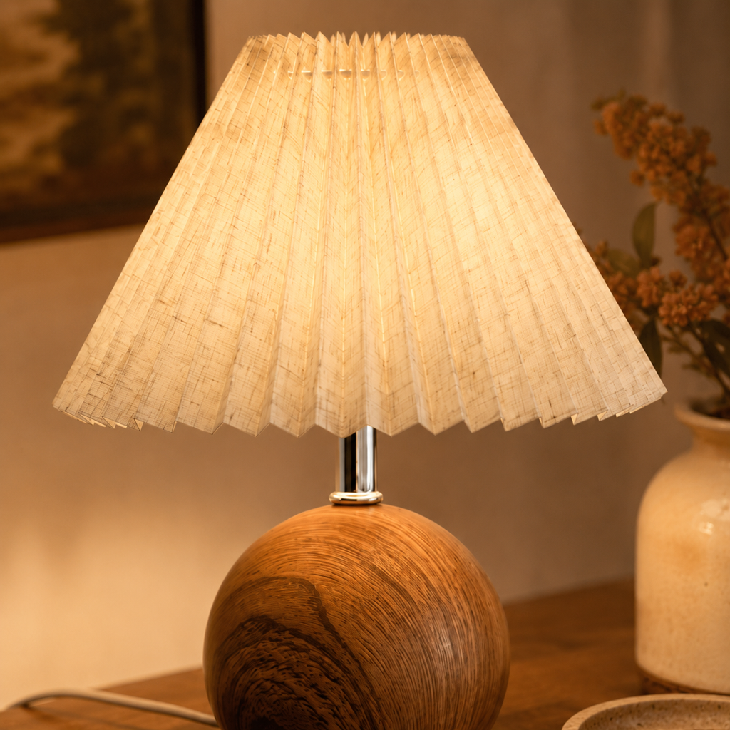Vintage Pleated Table Lamp